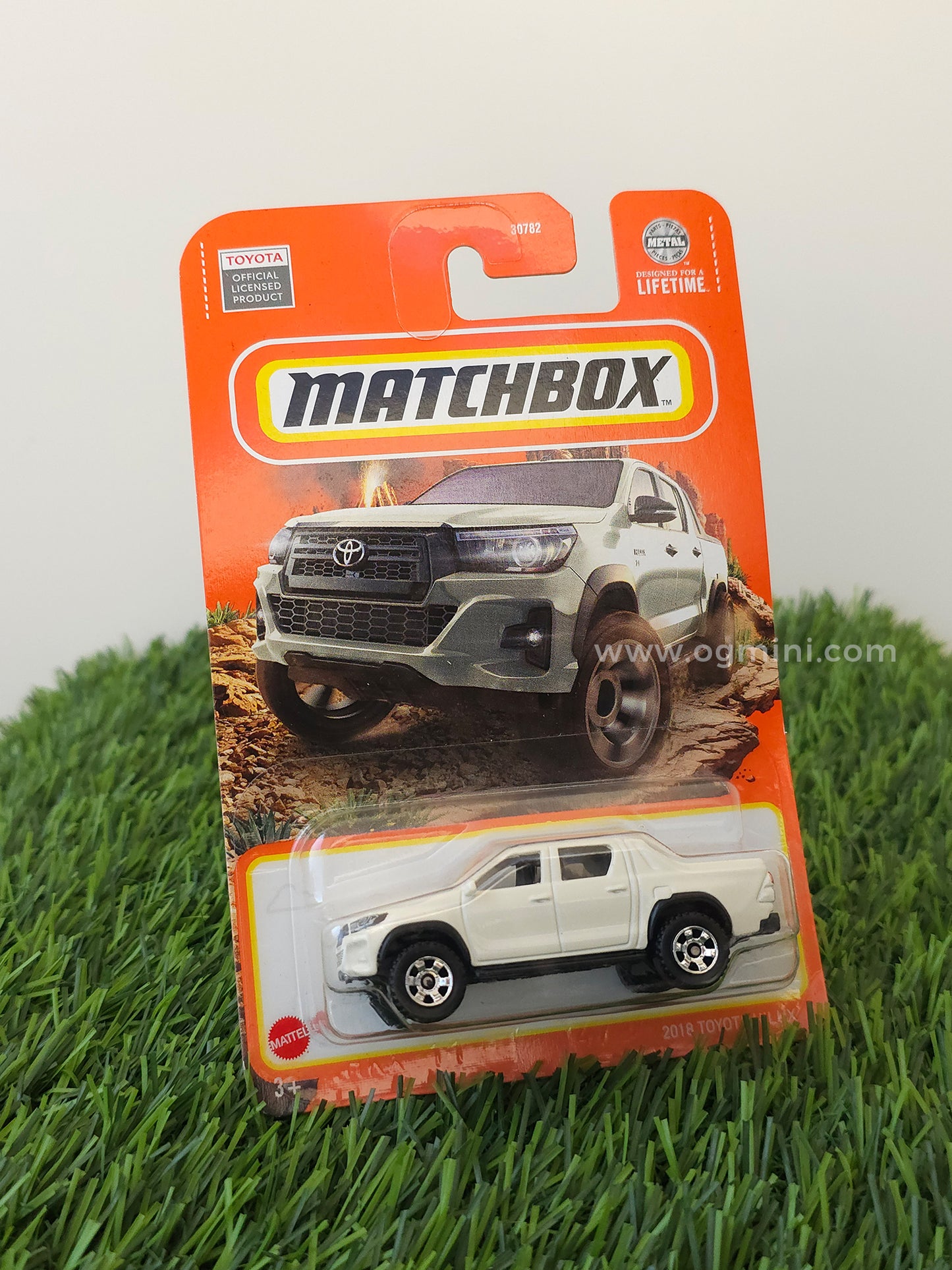 2018 Toyota Hilux | Matchbox