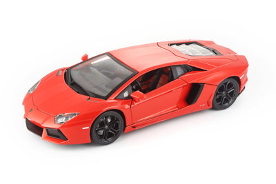 Lamborghini Aventador | 1:24 Licensed Model