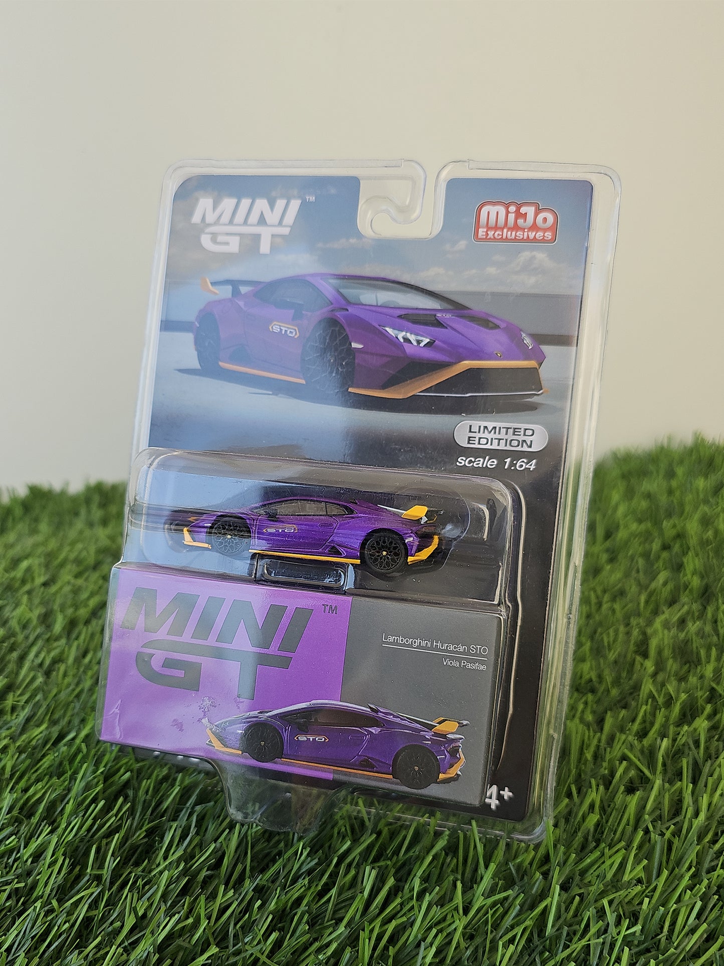 Lamborghini Huracan STO Blister Pack