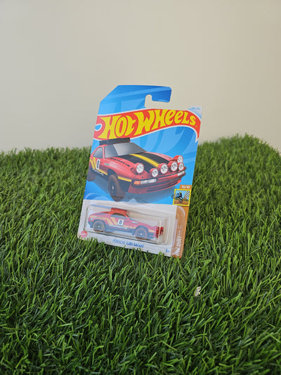 Porsche Safari 928S Hotwheels Treasur Hunt Imported