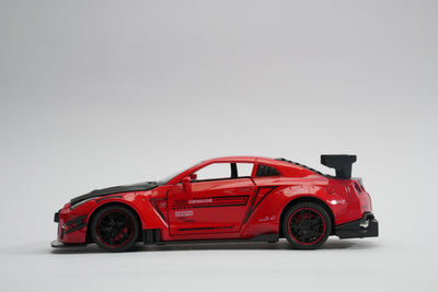 Nissan GT-R | 1:24 and 1:32 Die Cast Model