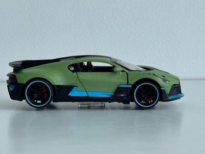 Bugatti Divo | 1:32 Die-Cast Model | OGMini